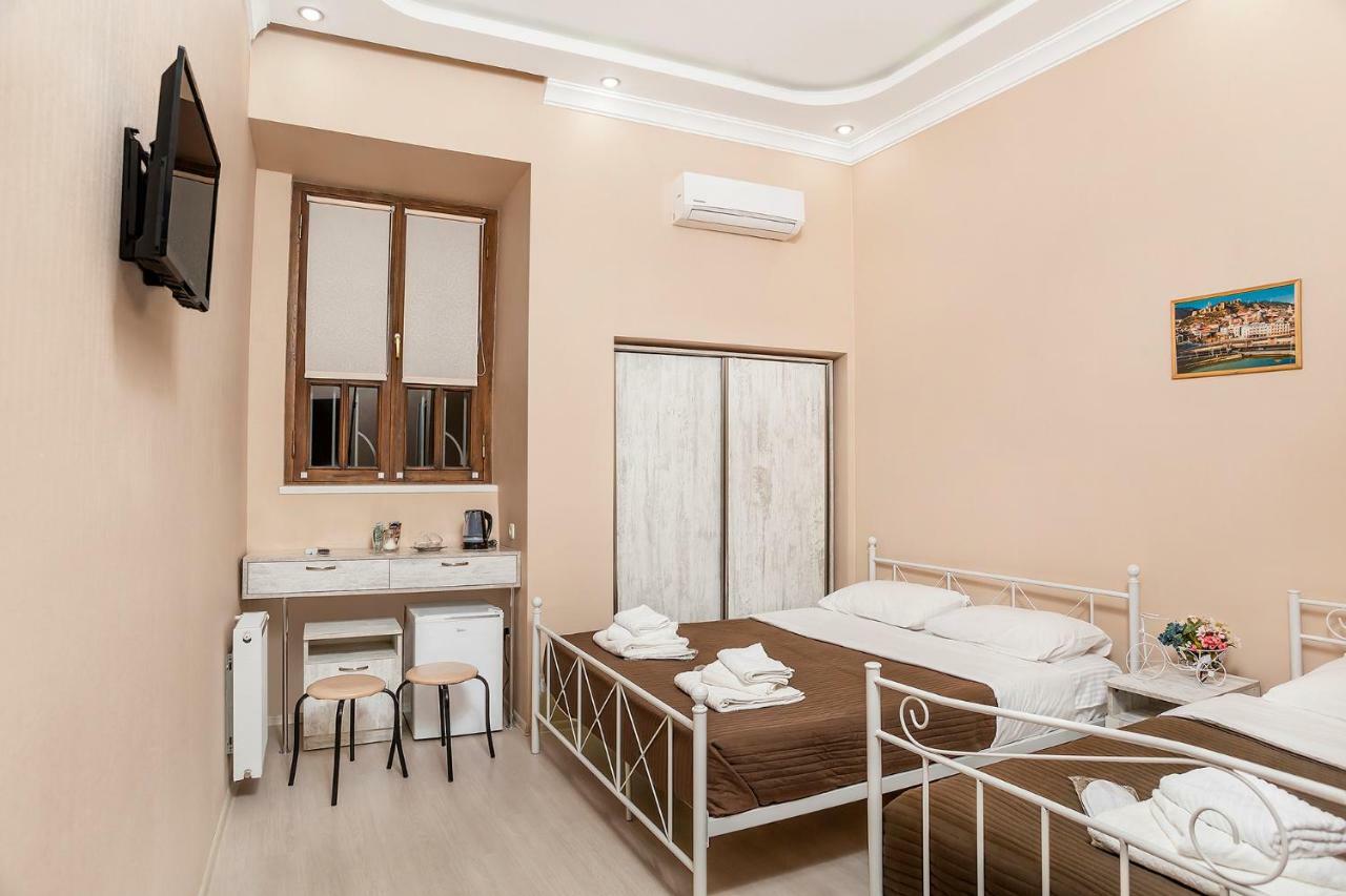 Home 6 Tbiliszi Kültér fotó