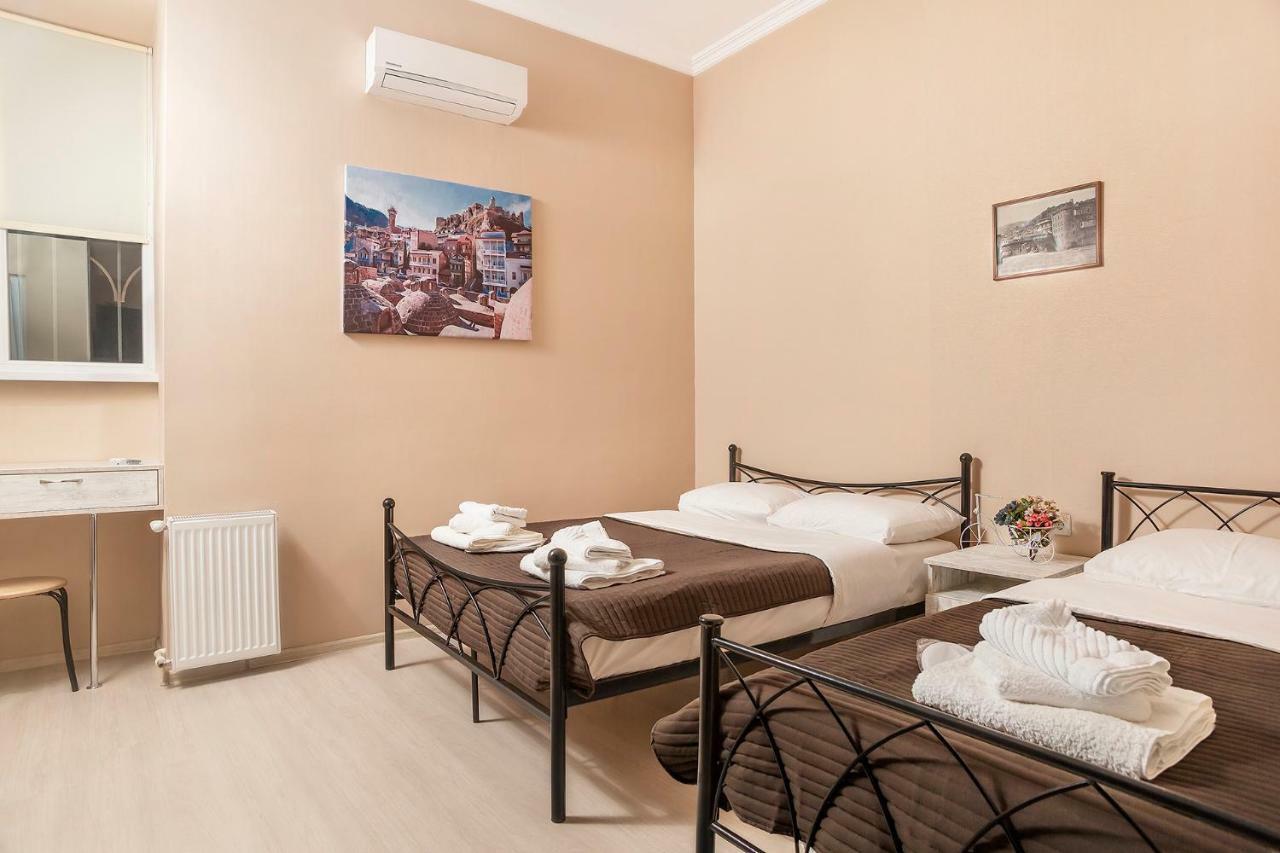 Home 6 Tbiliszi Kültér fotó